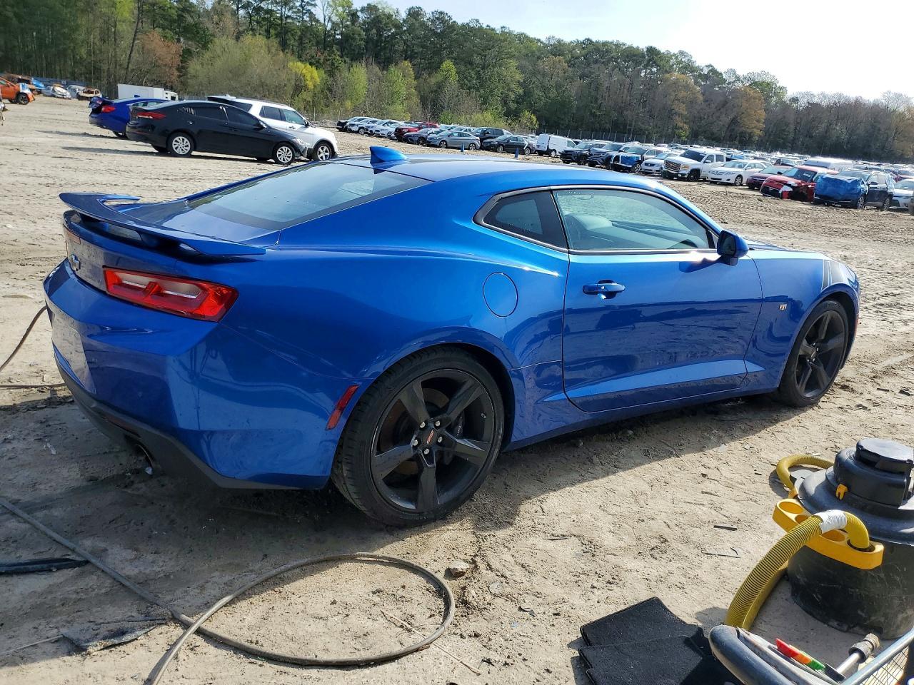 2016 Chevrolet Camaro Ss - Фото 3