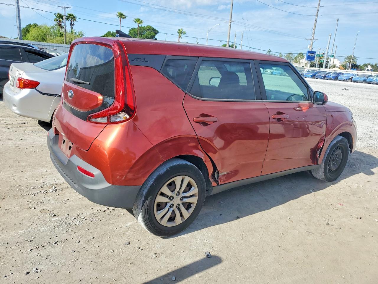 2020 Kia Soul Lx - Image 3