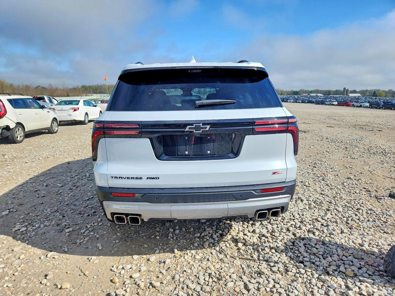 2026 Chevrolet Traverse Z71 - Фото 6