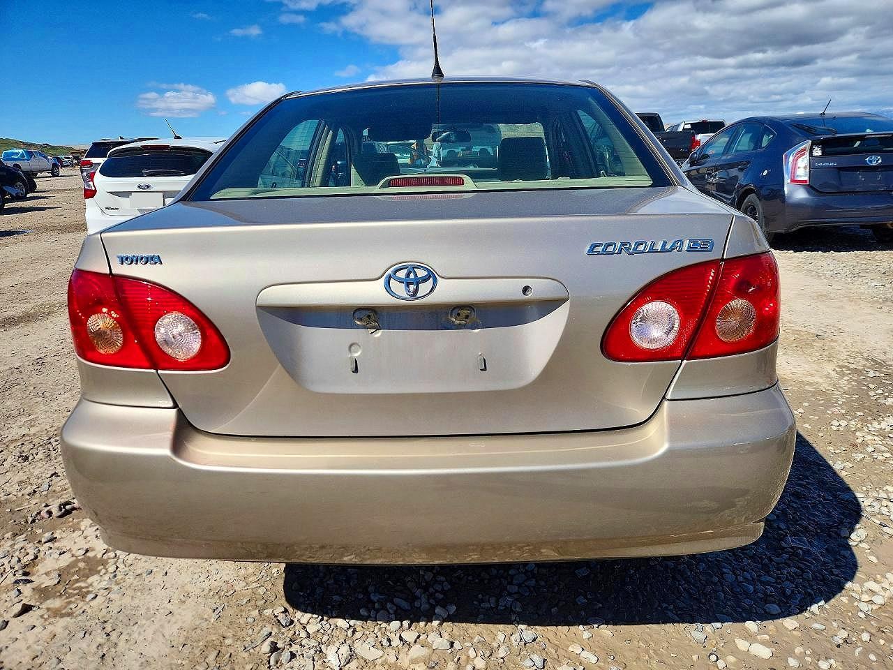 2005 Toyota Corolla Ce - Image 6