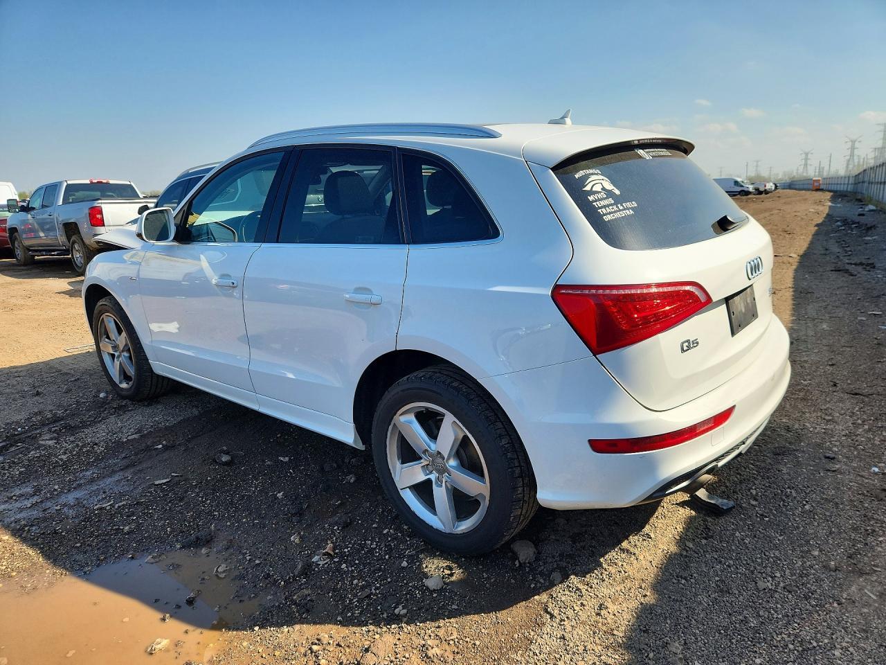 2011 Audi Q5 - Image 2