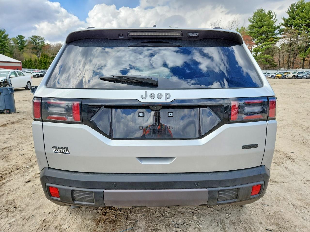 2026 Jeep Cherokee Overland - Image 6