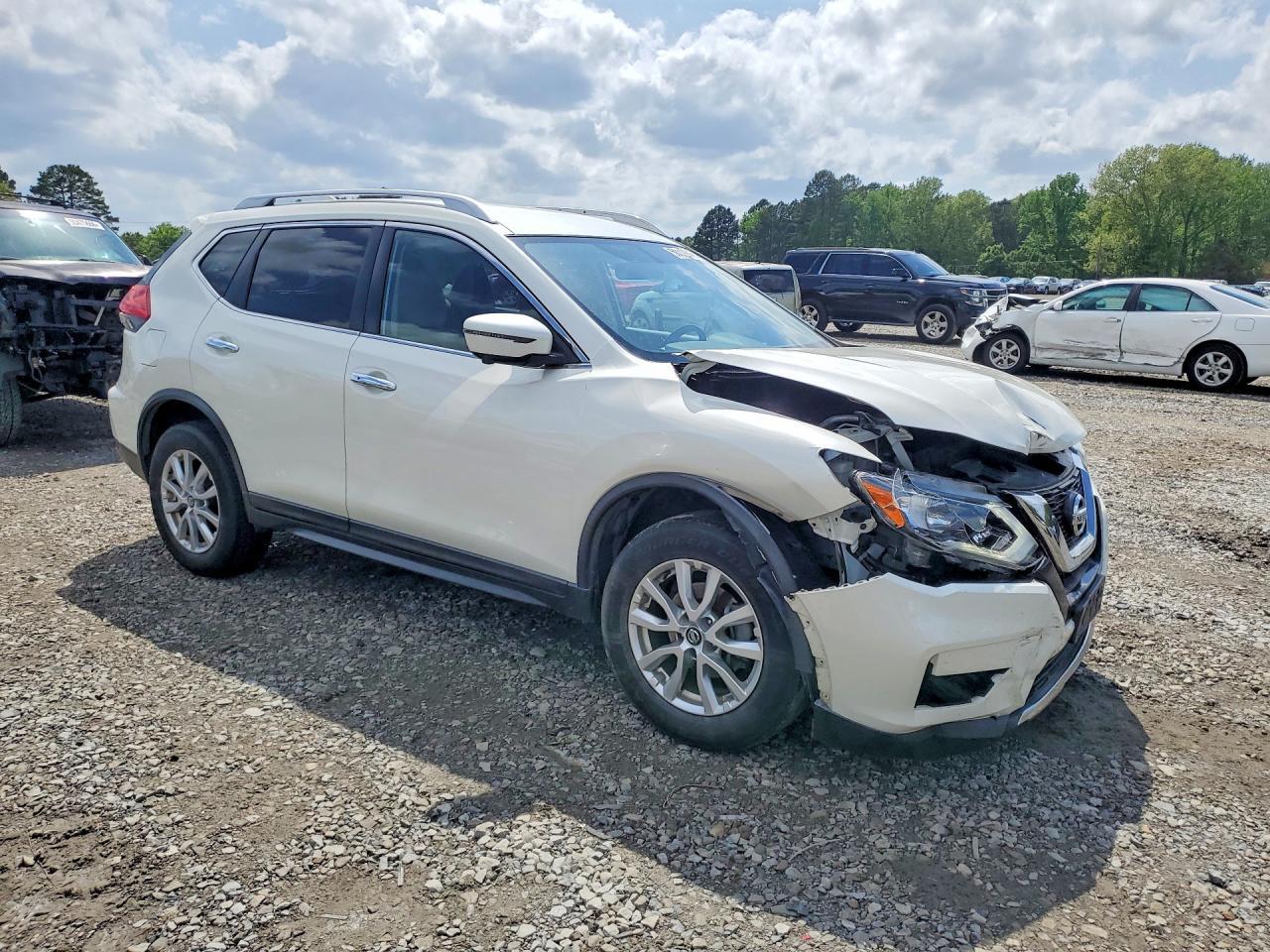2017 Nissan Rogue - Фото 4