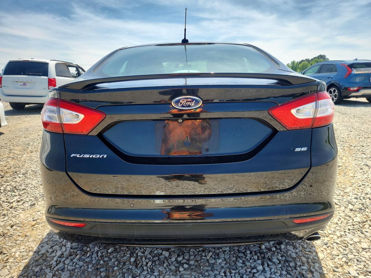 2015 Ford Fusion Se - Фото 6