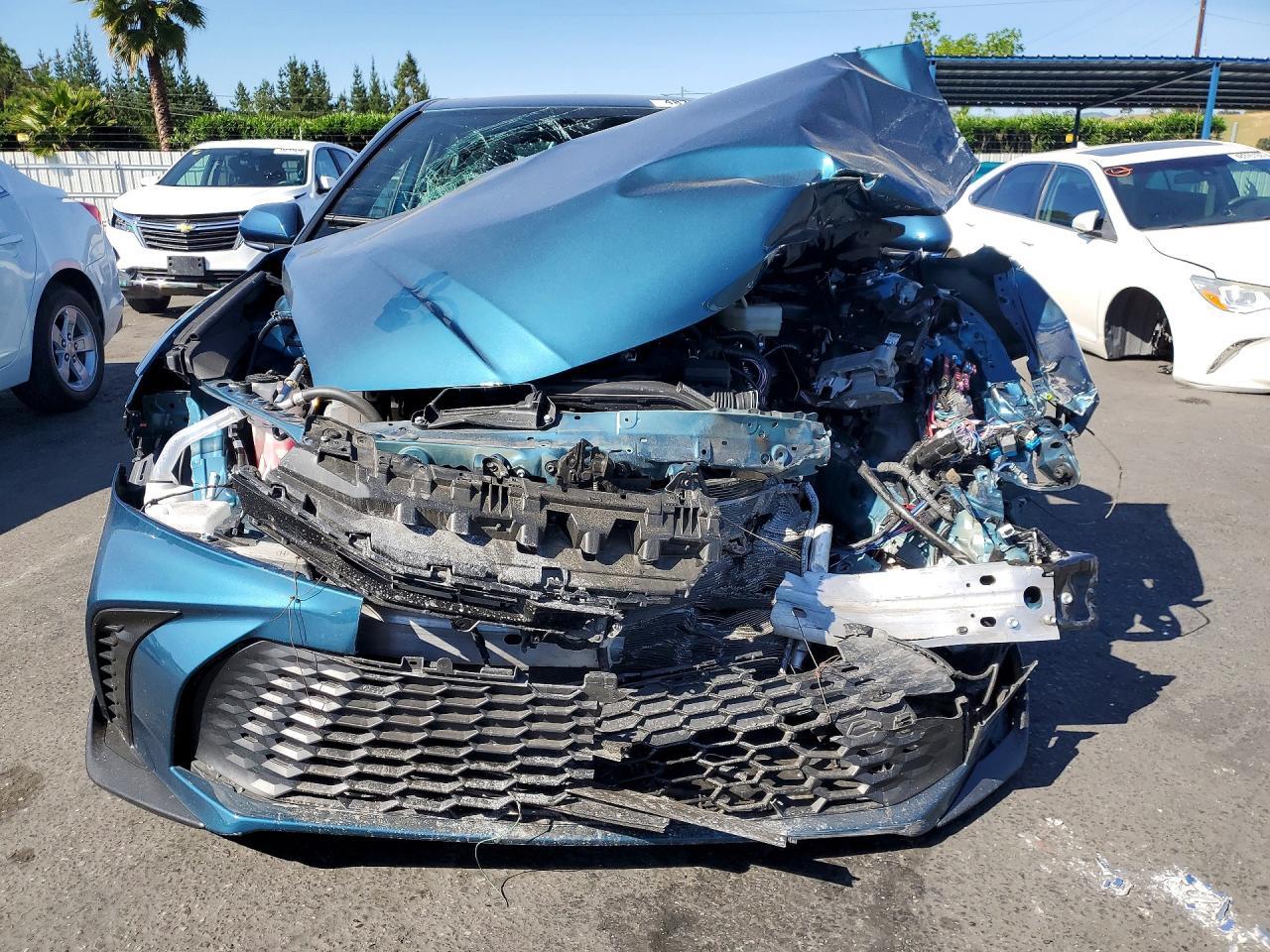 2025 Toyota Camry Se - Фото 5