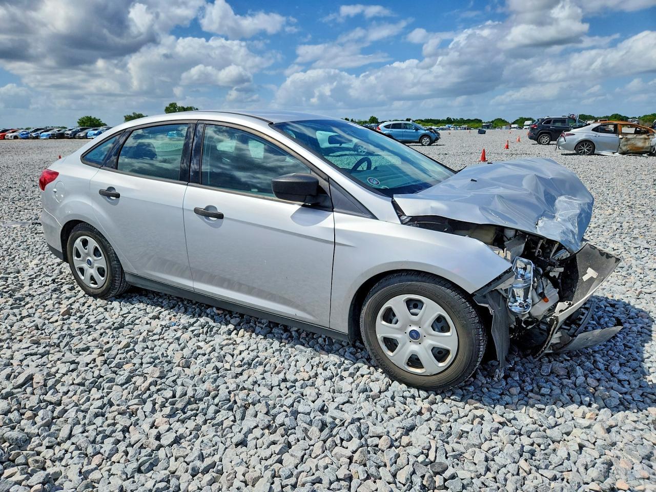 2016 Ford Focus S - Фото 4