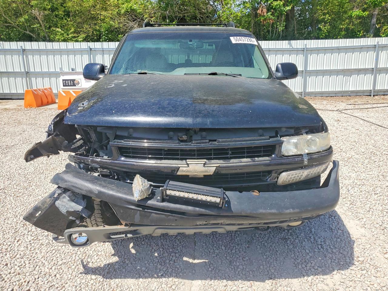 2002 Chevrolet Tahoe K1500 - Image 5