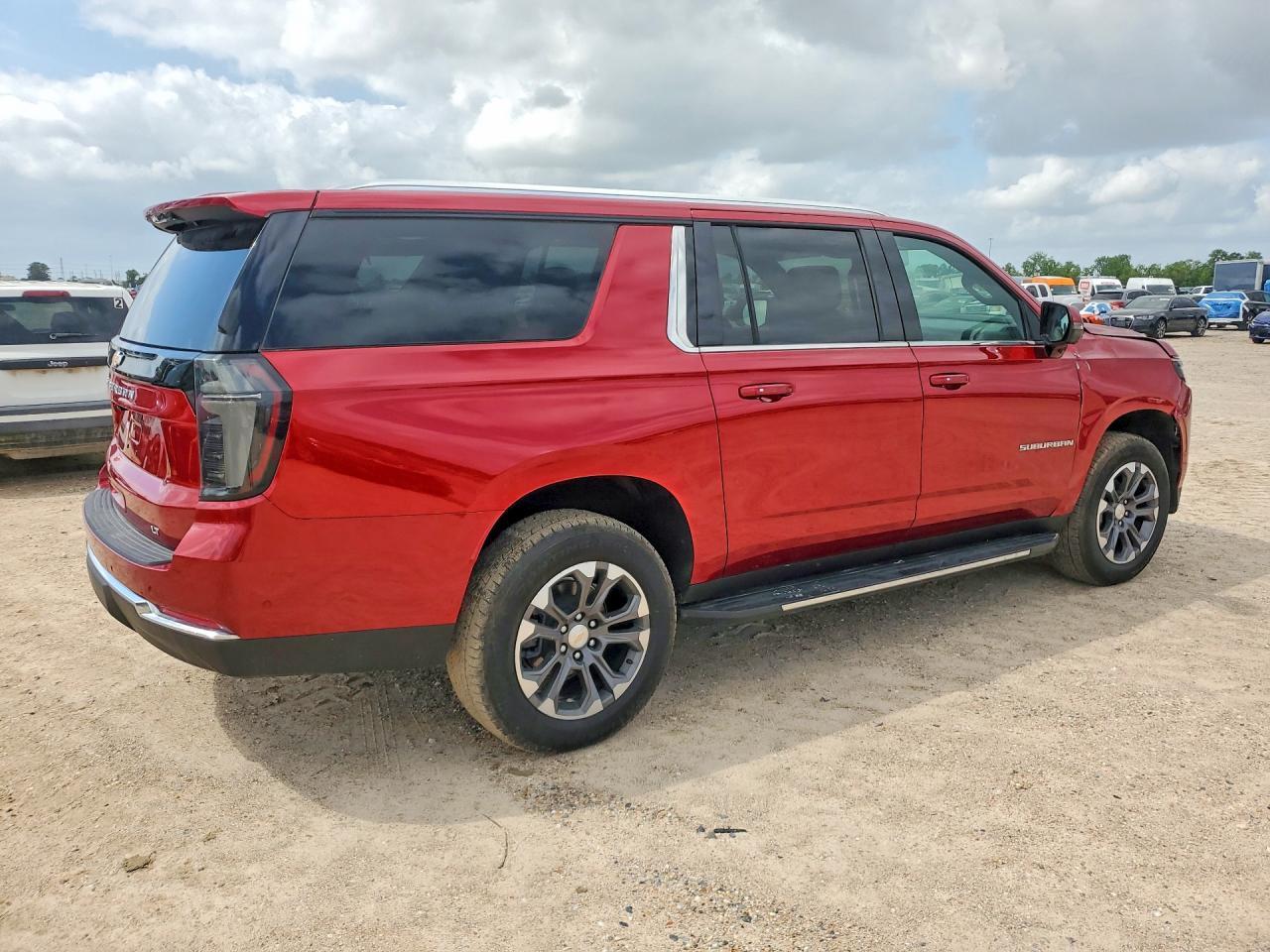 2025 Chevrolet Suburban K1500 Lt - Фото 3