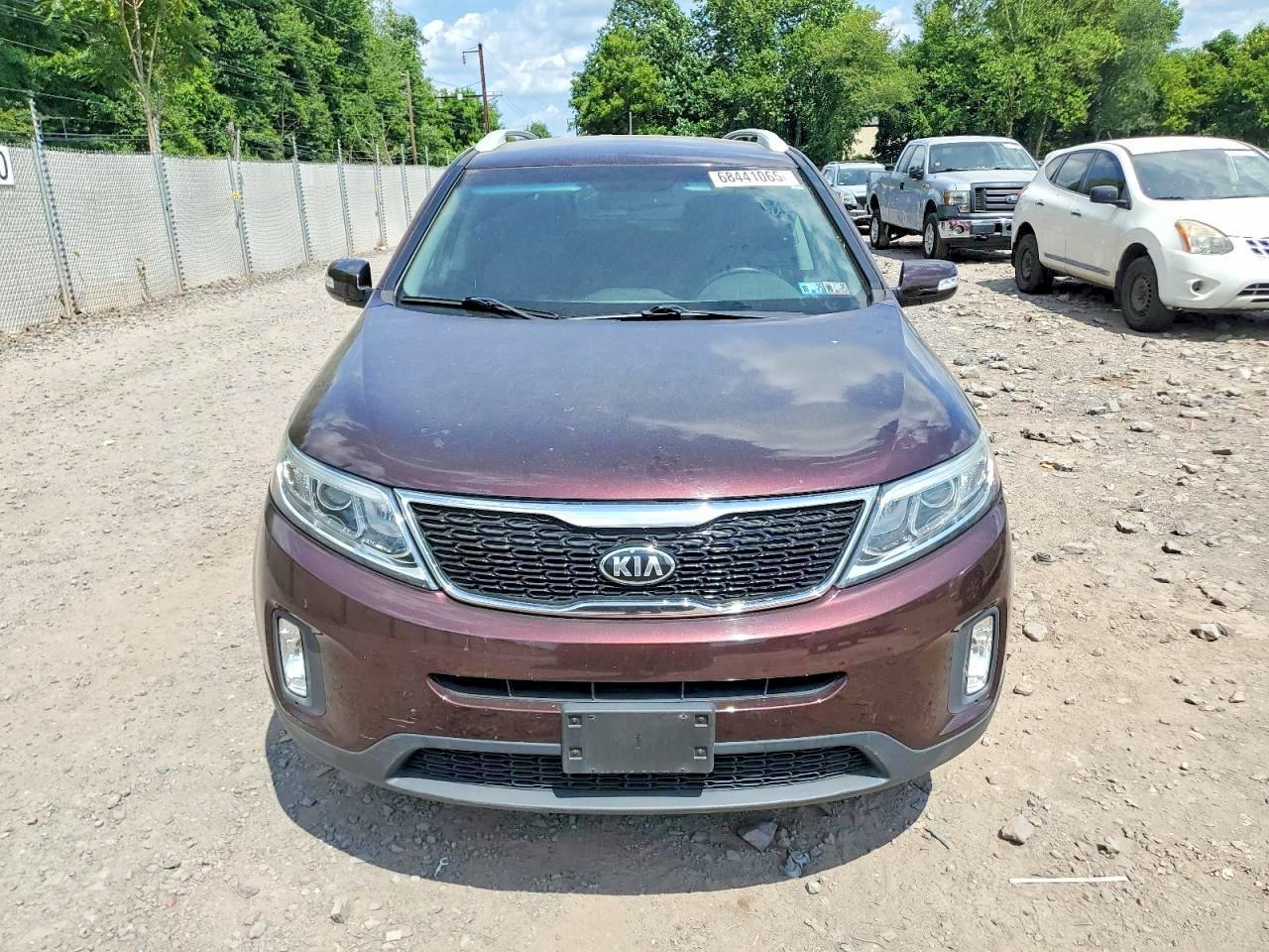 2015 Kia Sorento Lx - Image 5