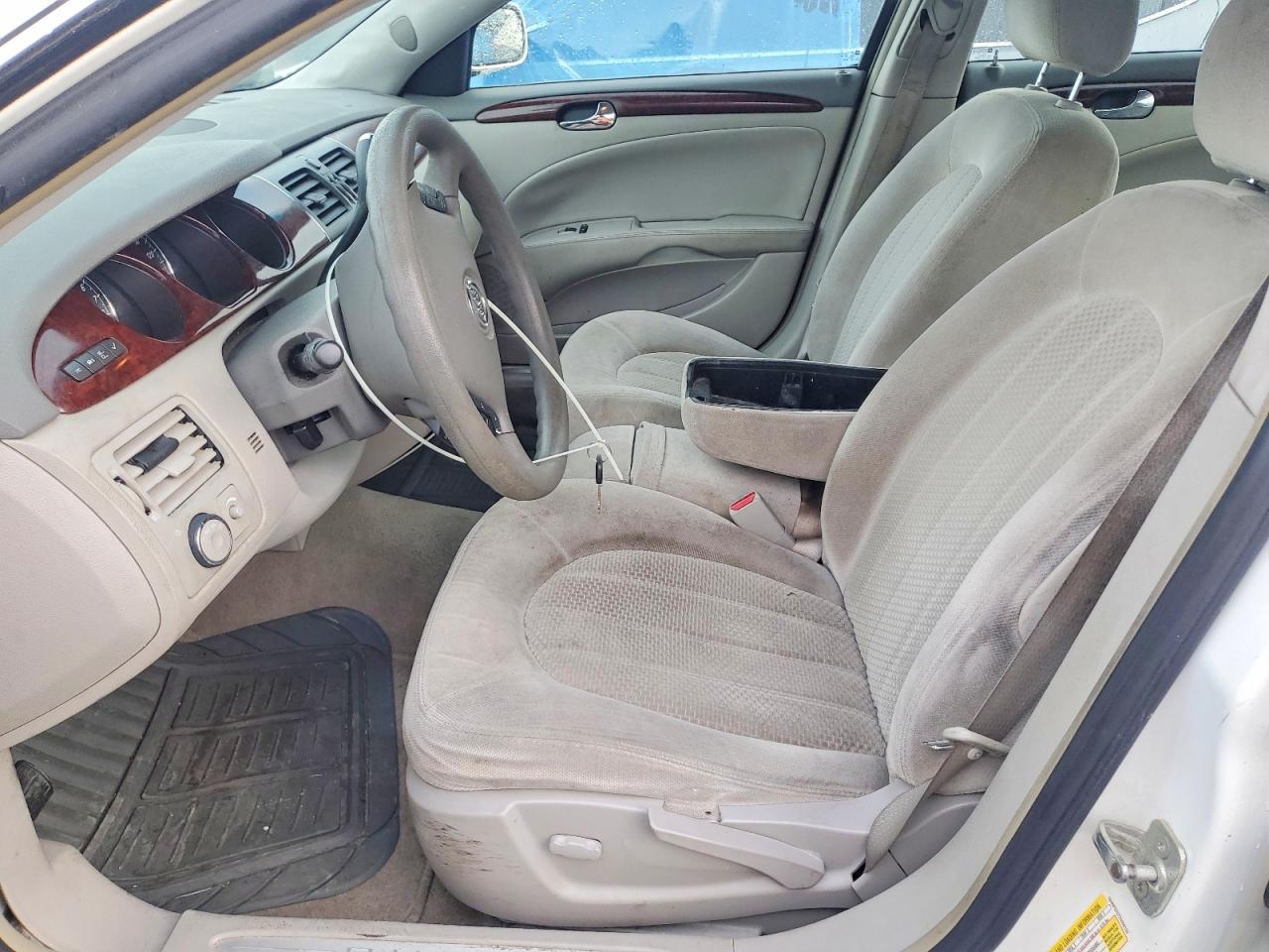 2007 Buick Lucerne Cx - Image 7