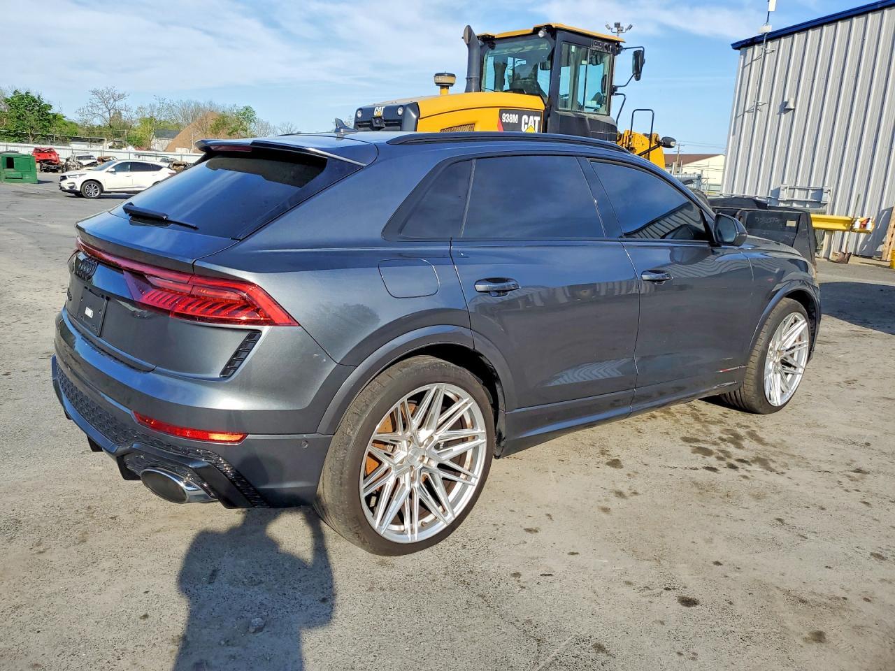 2022 Audi Rs Q8 - Фото 3