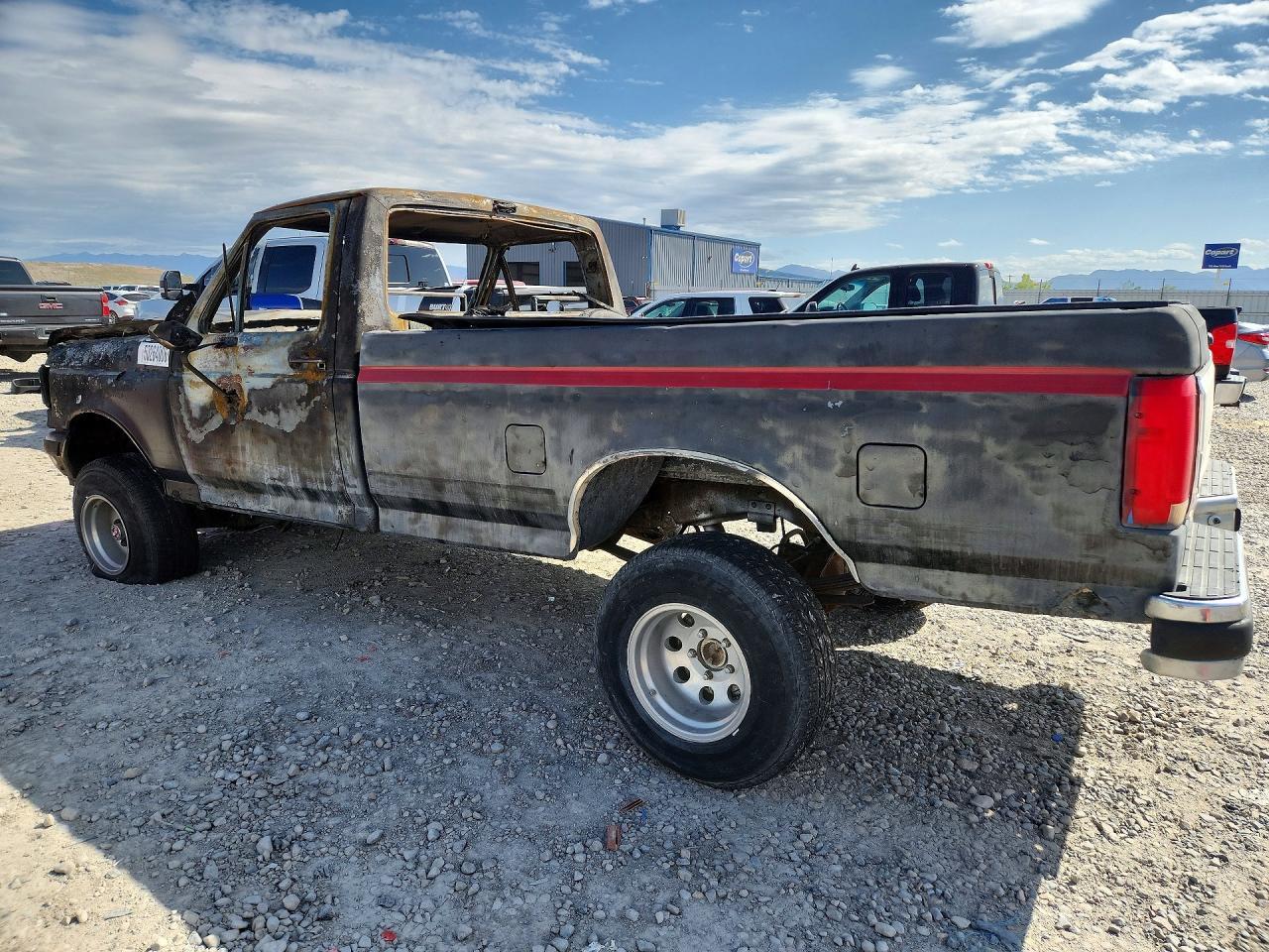 1990 Ford F150 - Фото 2