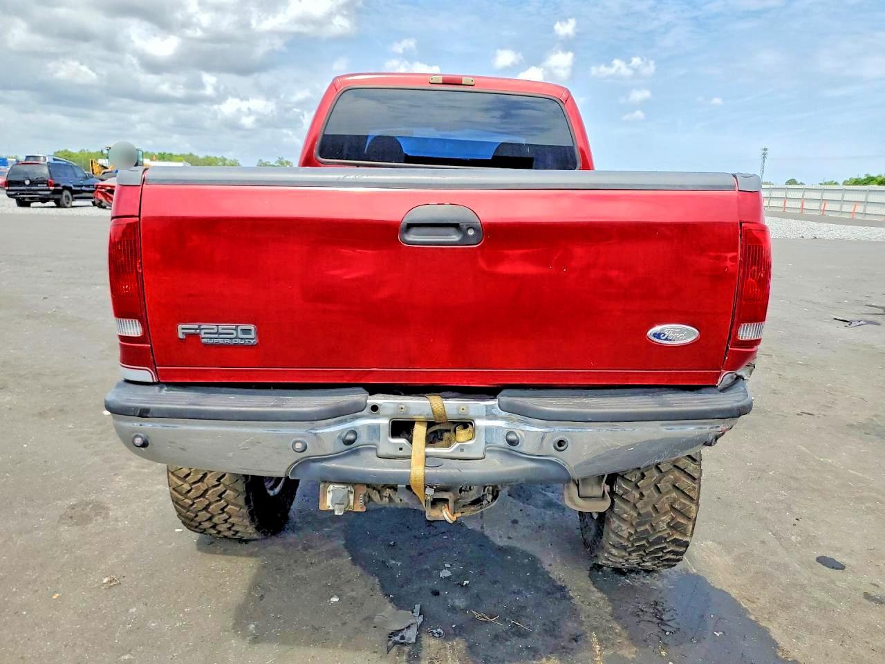 2001 Ford F250 Super Duty - Image 6