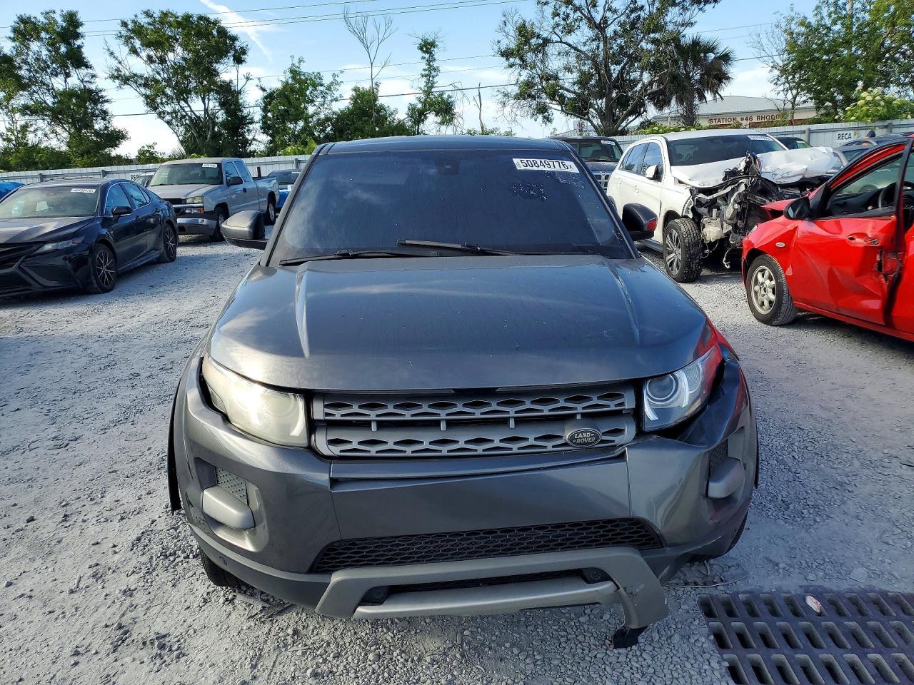 2015 Land Rover Range Rover Evoque Pure - Image 5