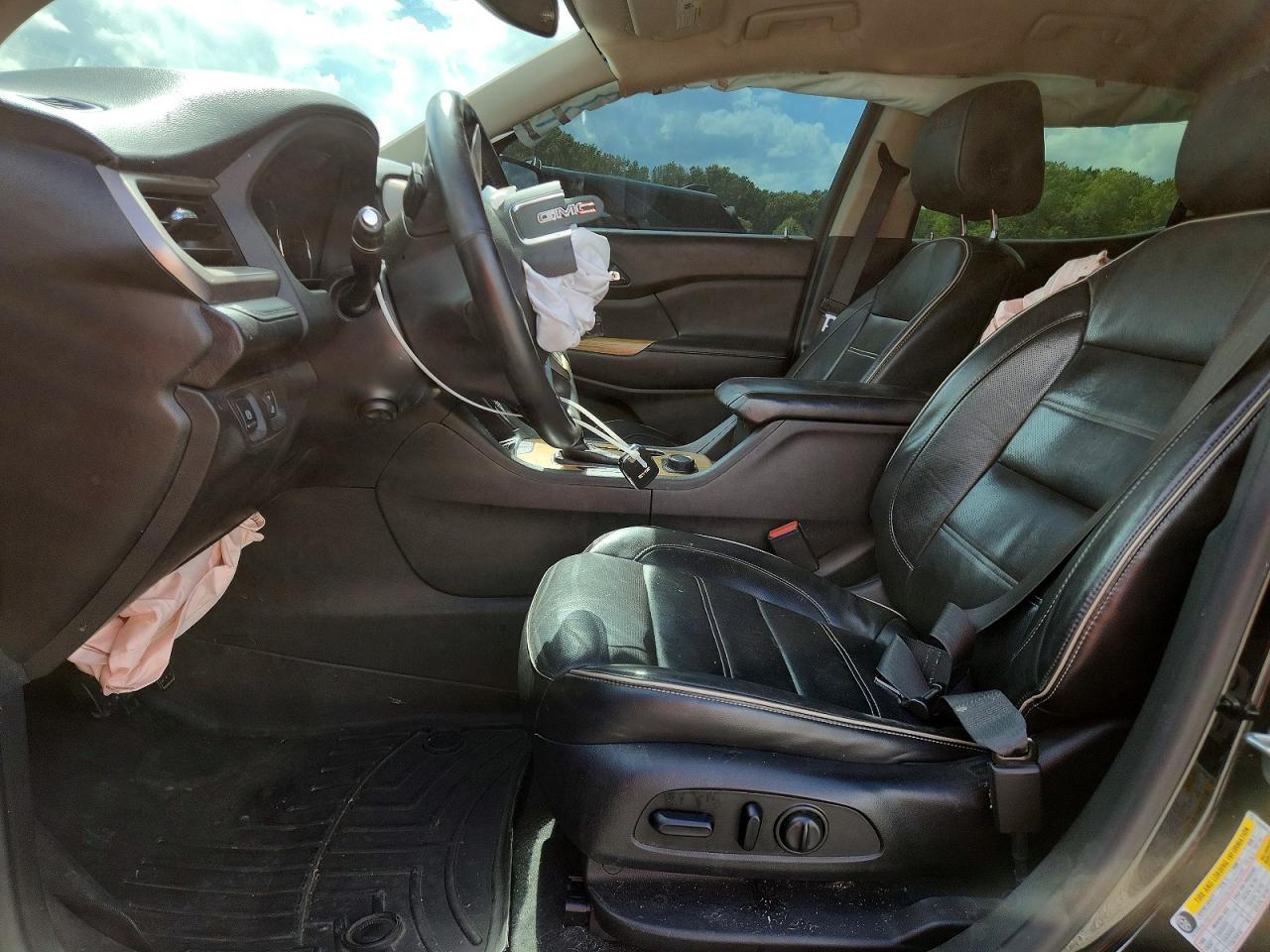 2017 GMC Acadia Denali - Фото 7