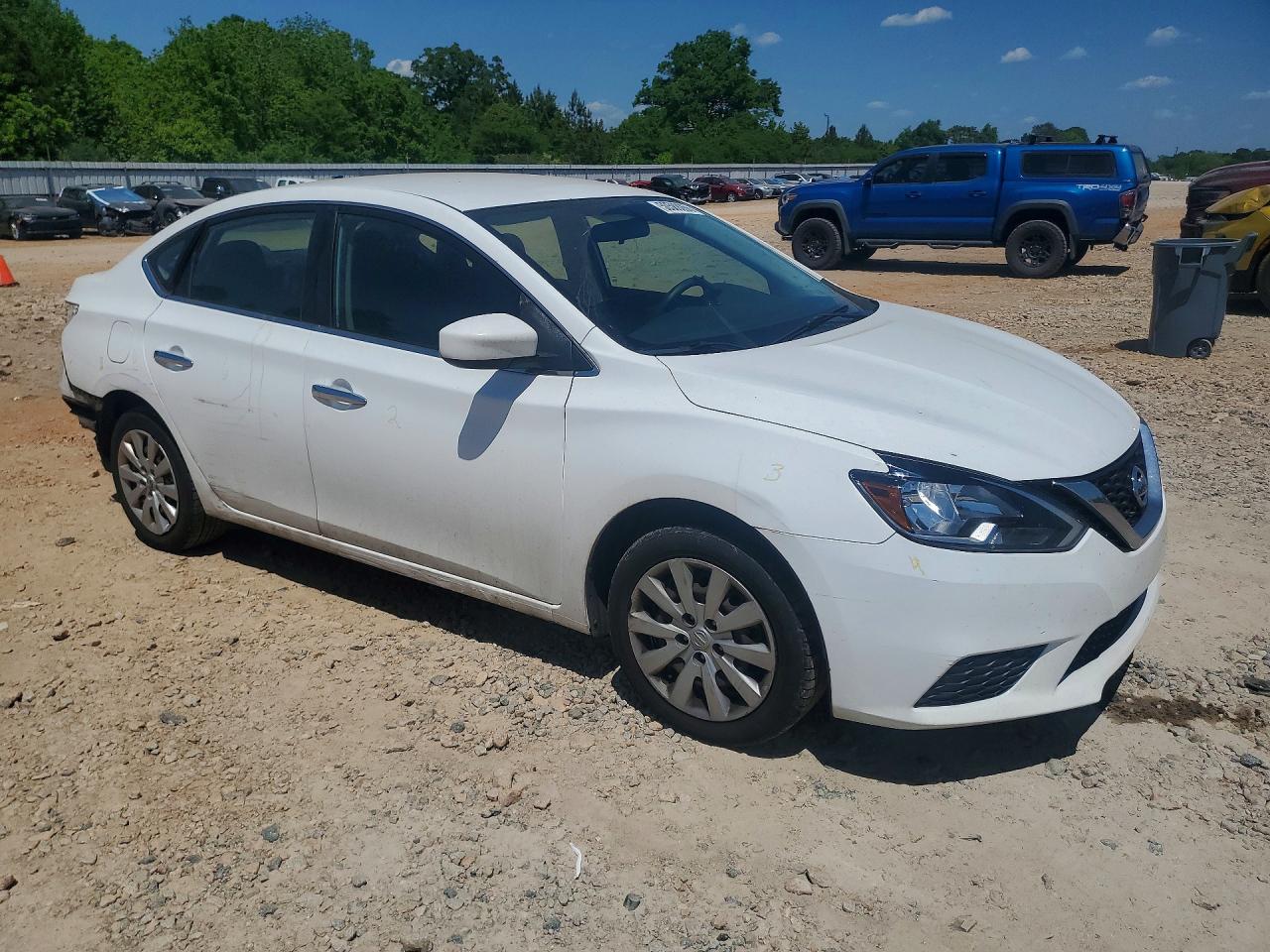 2017 Nissan Sentra S - Фото 4