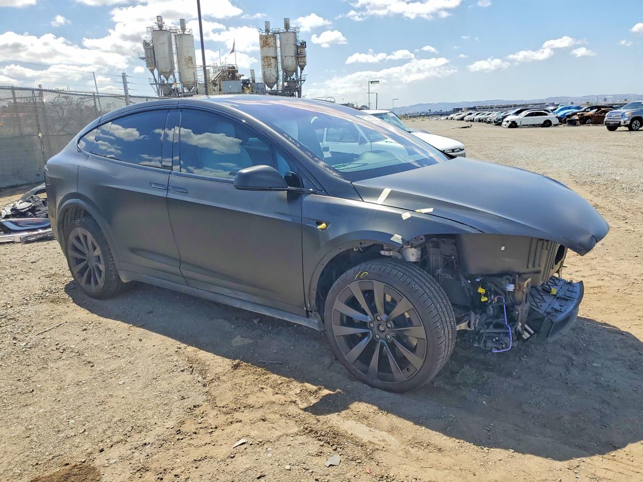 2022 Tesla Model X - Фото 4
