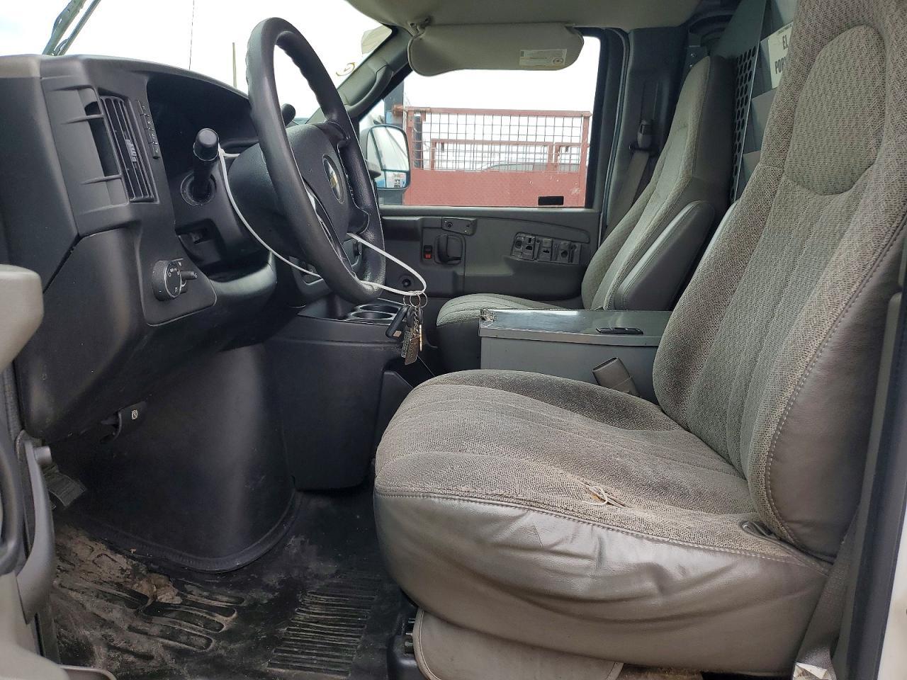 2008 Chevrolet Express G2500 - Фото 7