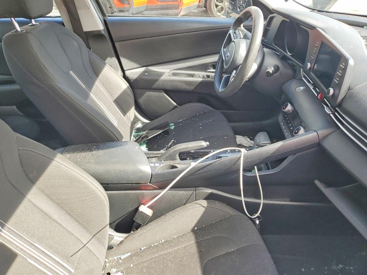 2021 Hyundai Elantra Sel - Фото 7