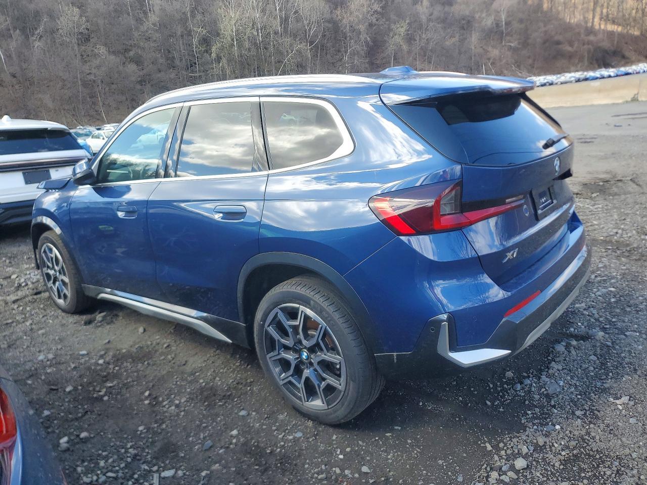 2025 BMW X1 xDrive28I - Фото 2