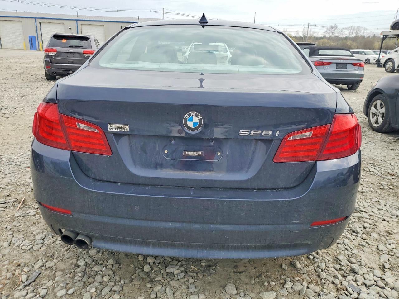 2012 BMW 528 Xi - Image 6