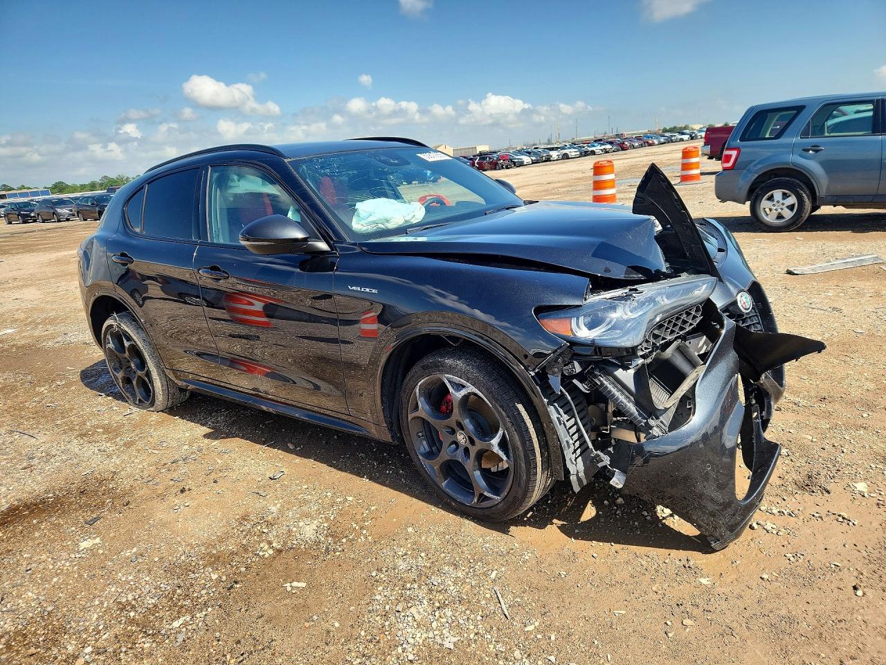 2024 Alfa Romeo Stelvio Ti - Фото 4