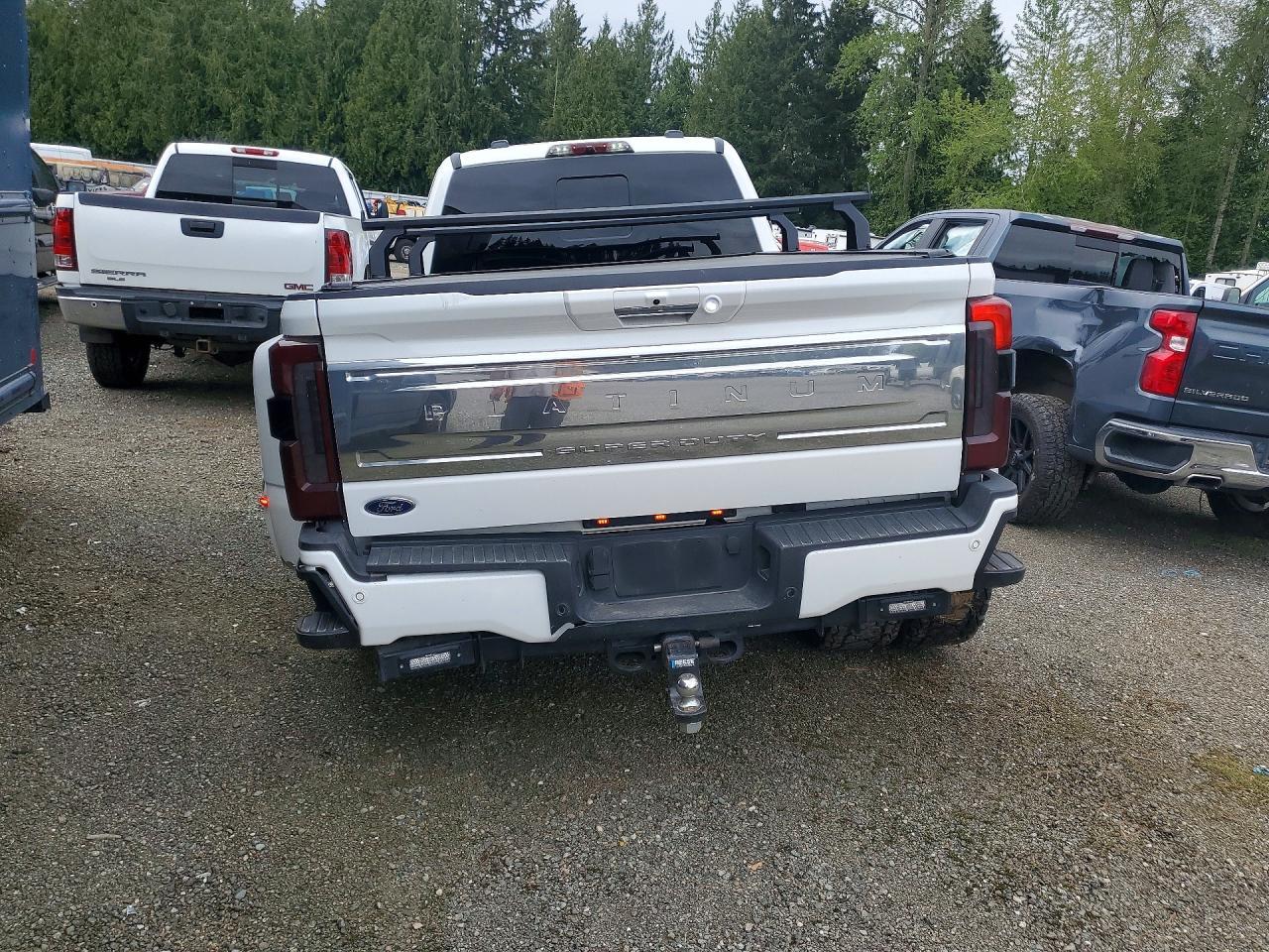2024 Ford F350 Super Duty - Фото 6