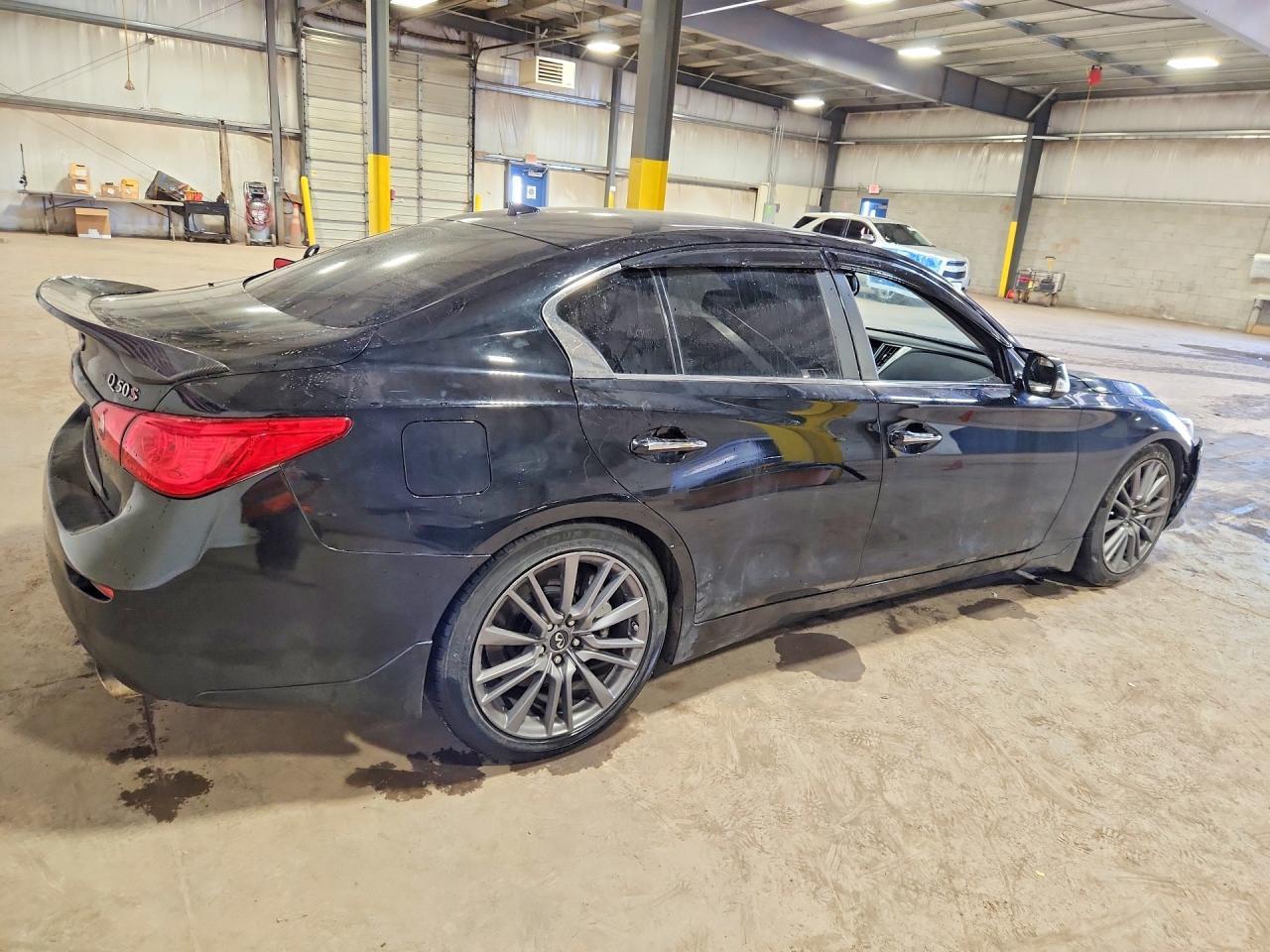 2016 Infiniti Q50 Red Sport 400 - Image 3