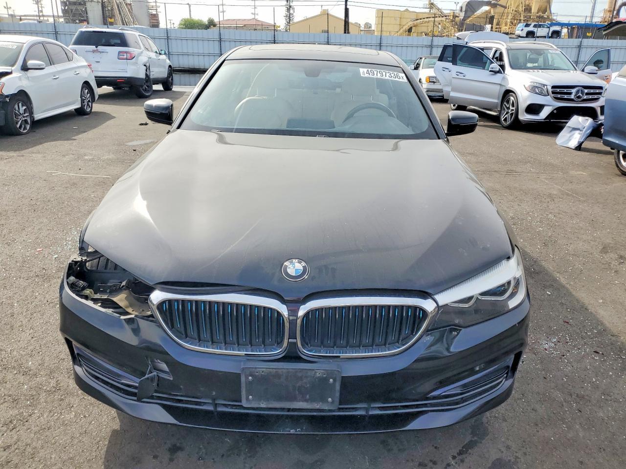 2018 BMW 530E - Фото 5