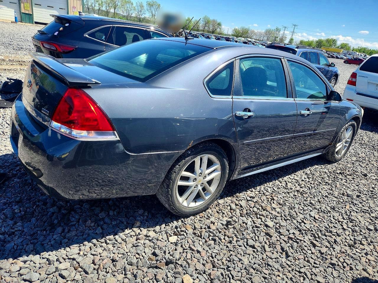 2010 Chevrolet Impala Ltz - Фото 3