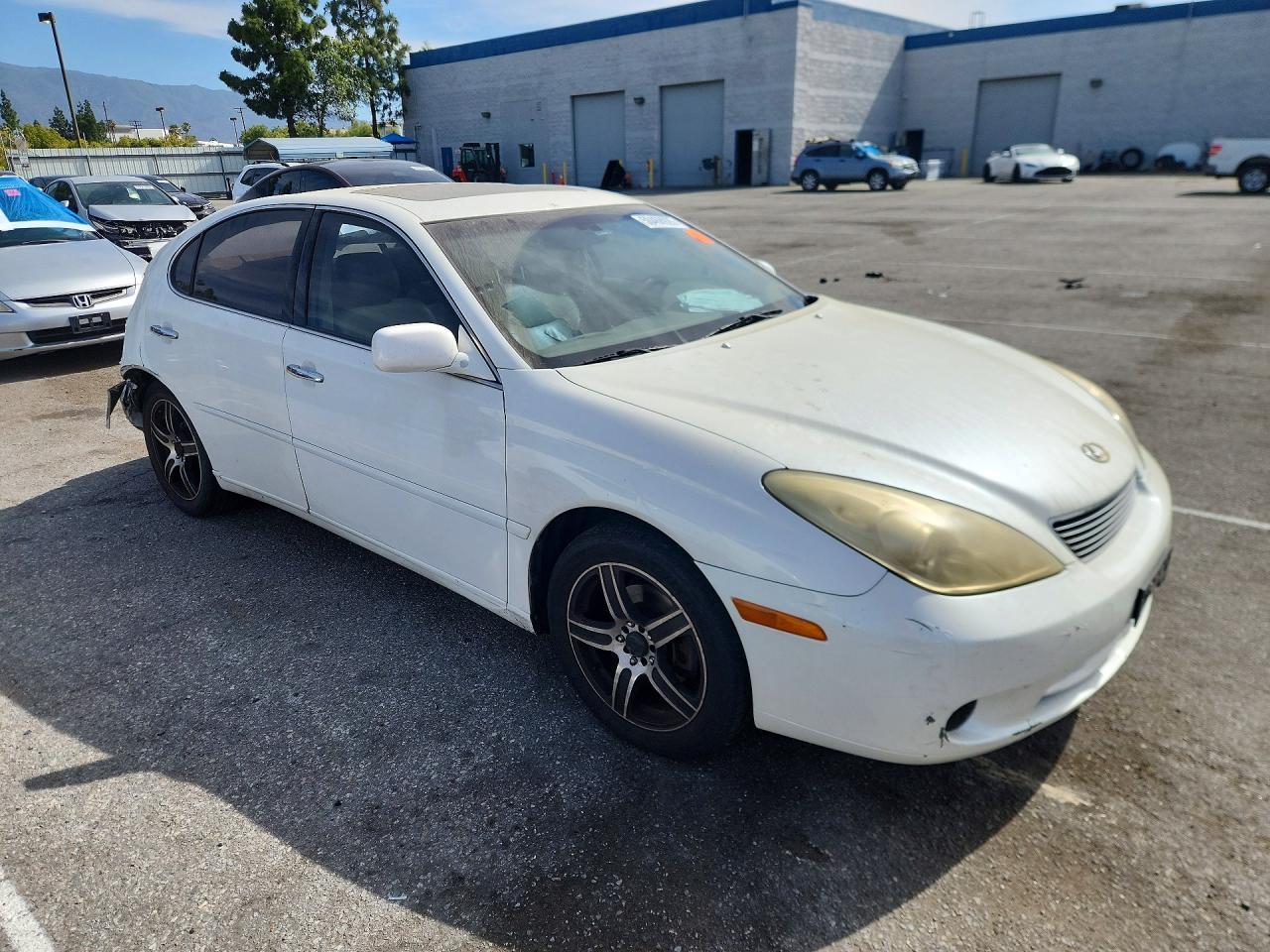 2005 Lexus Es - Image 4