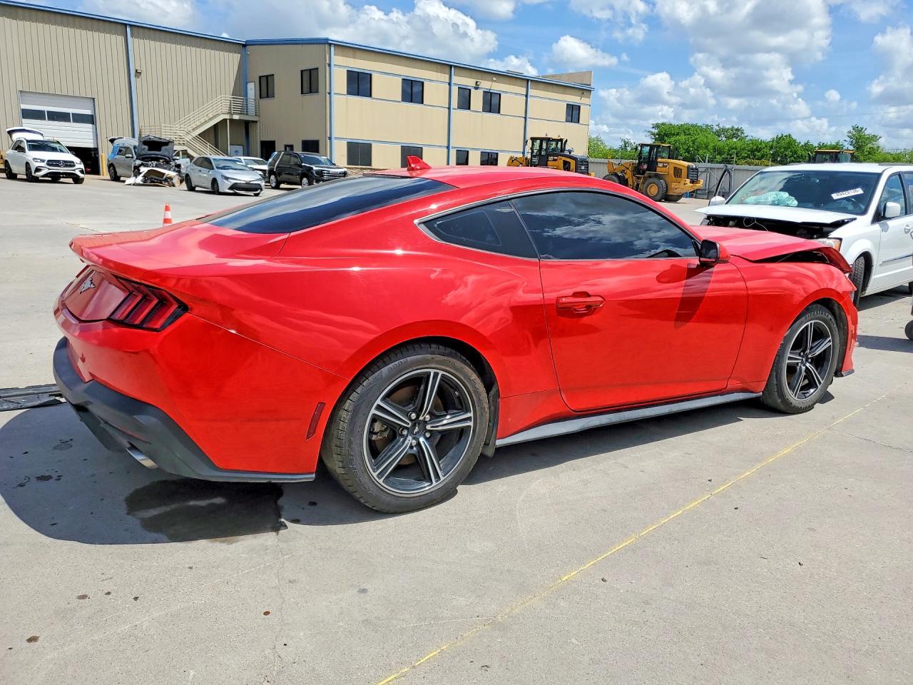 2024 Ford Mustang - Image 3