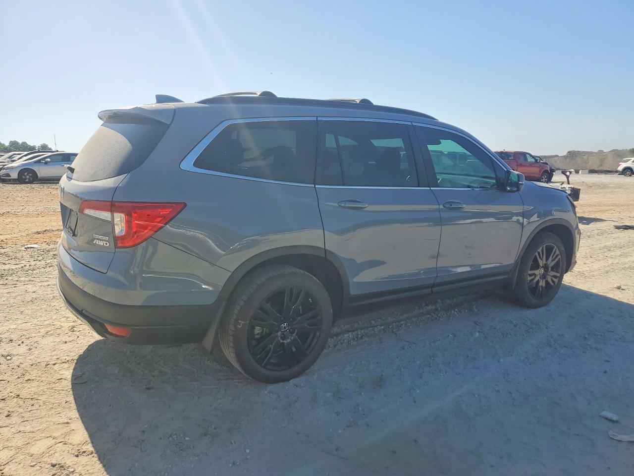 2022 Honda Pilot Se - Image 3