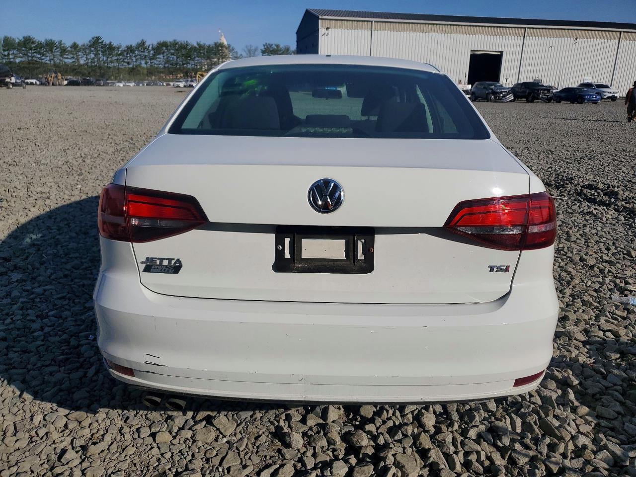 2017 Volkswagen Jetta S - Image 6