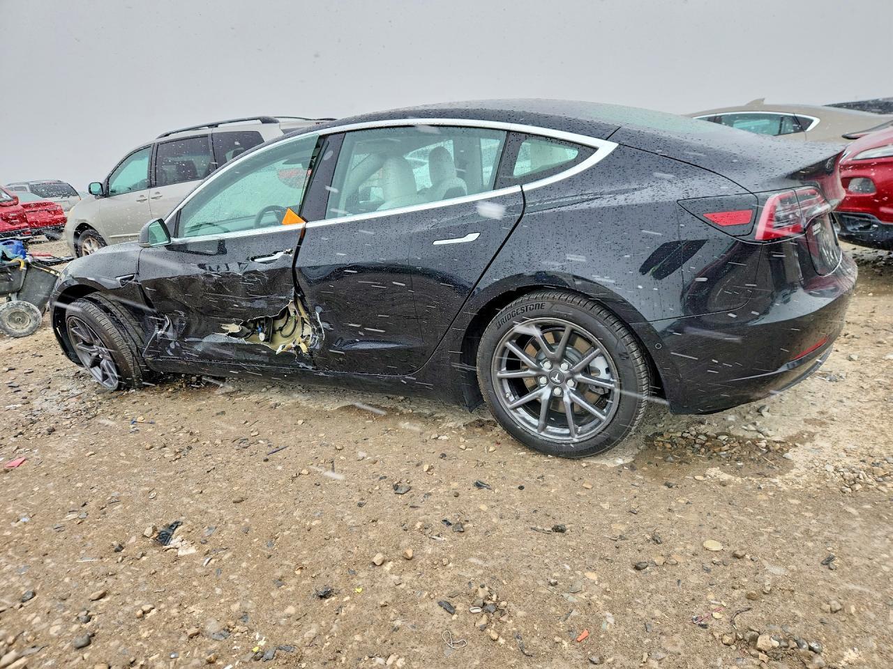 2018 Tesla Model 3 - Image 2