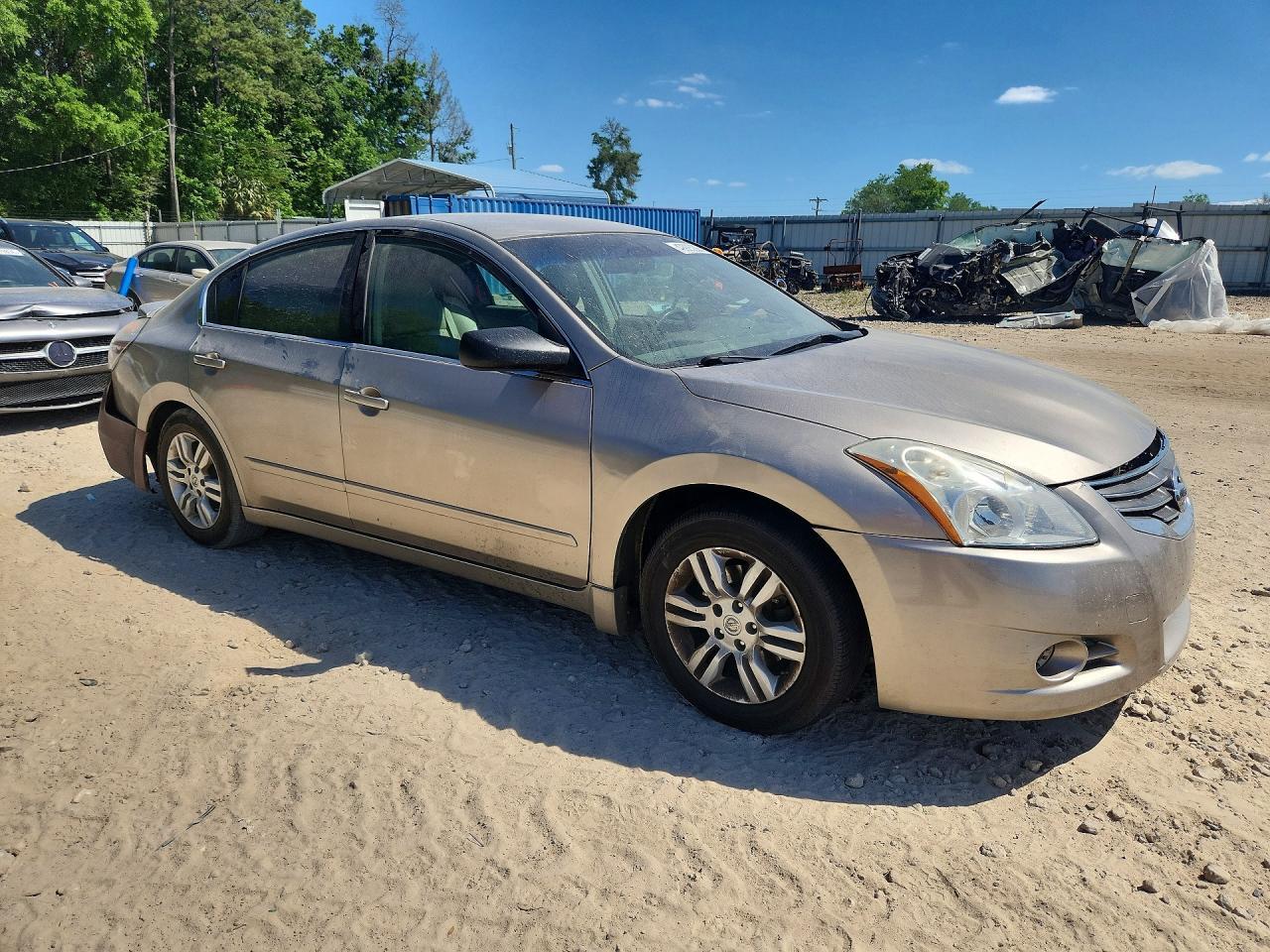 2011 Nissan Altima 2.5 - Image 4