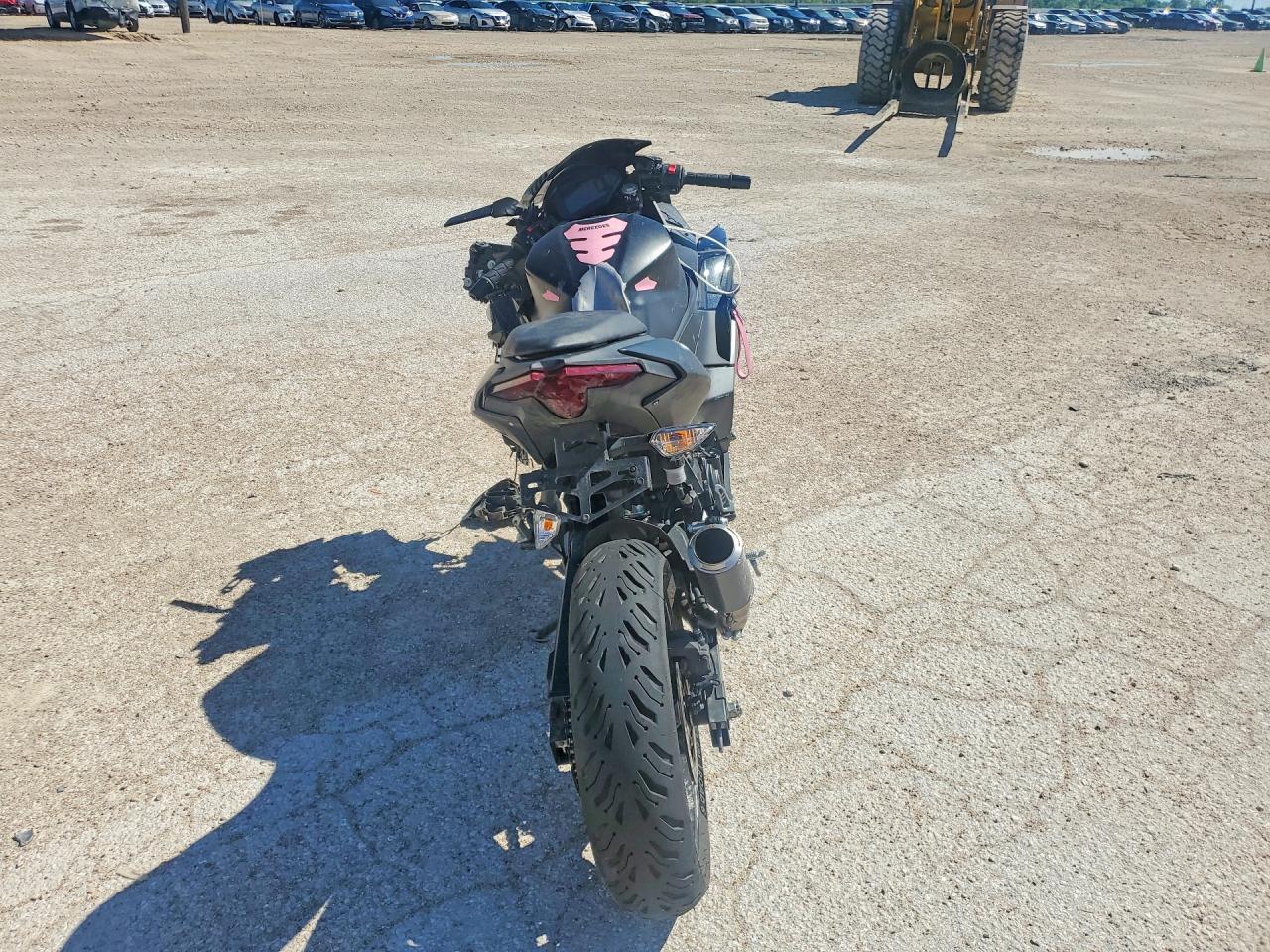 2026 Kawasaki Ex500 - Фото 4