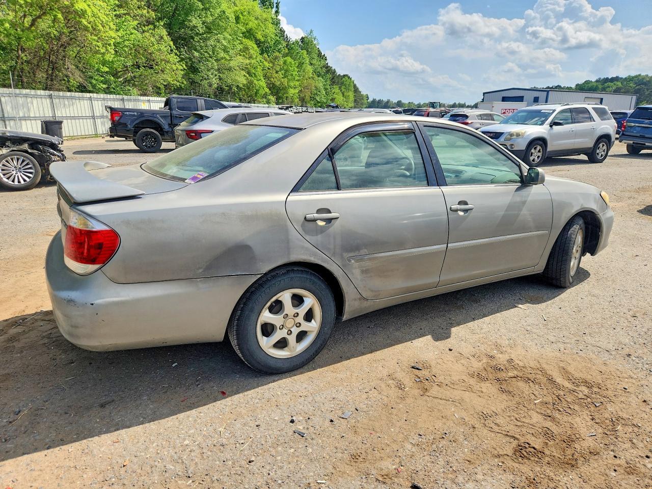 2006 Toyota Camry Le - Фото 3