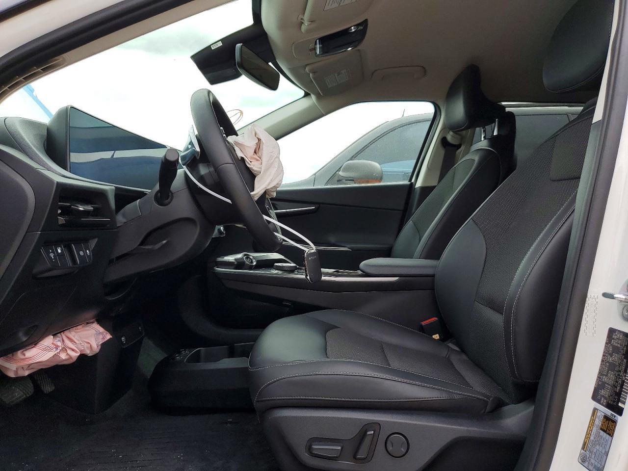 2024 Kia Ev6 Light Long Range - Image 7