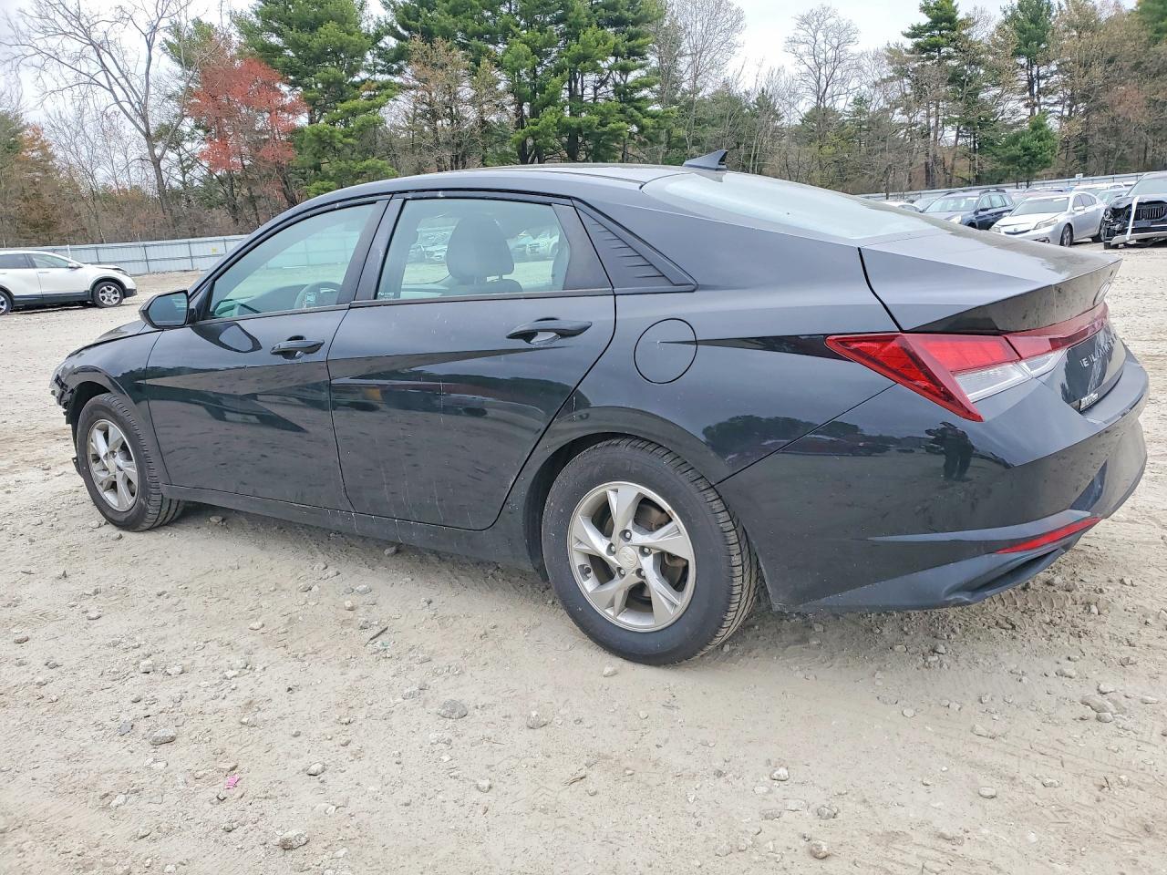 2021 Hyundai Elantra Se - Фото 2