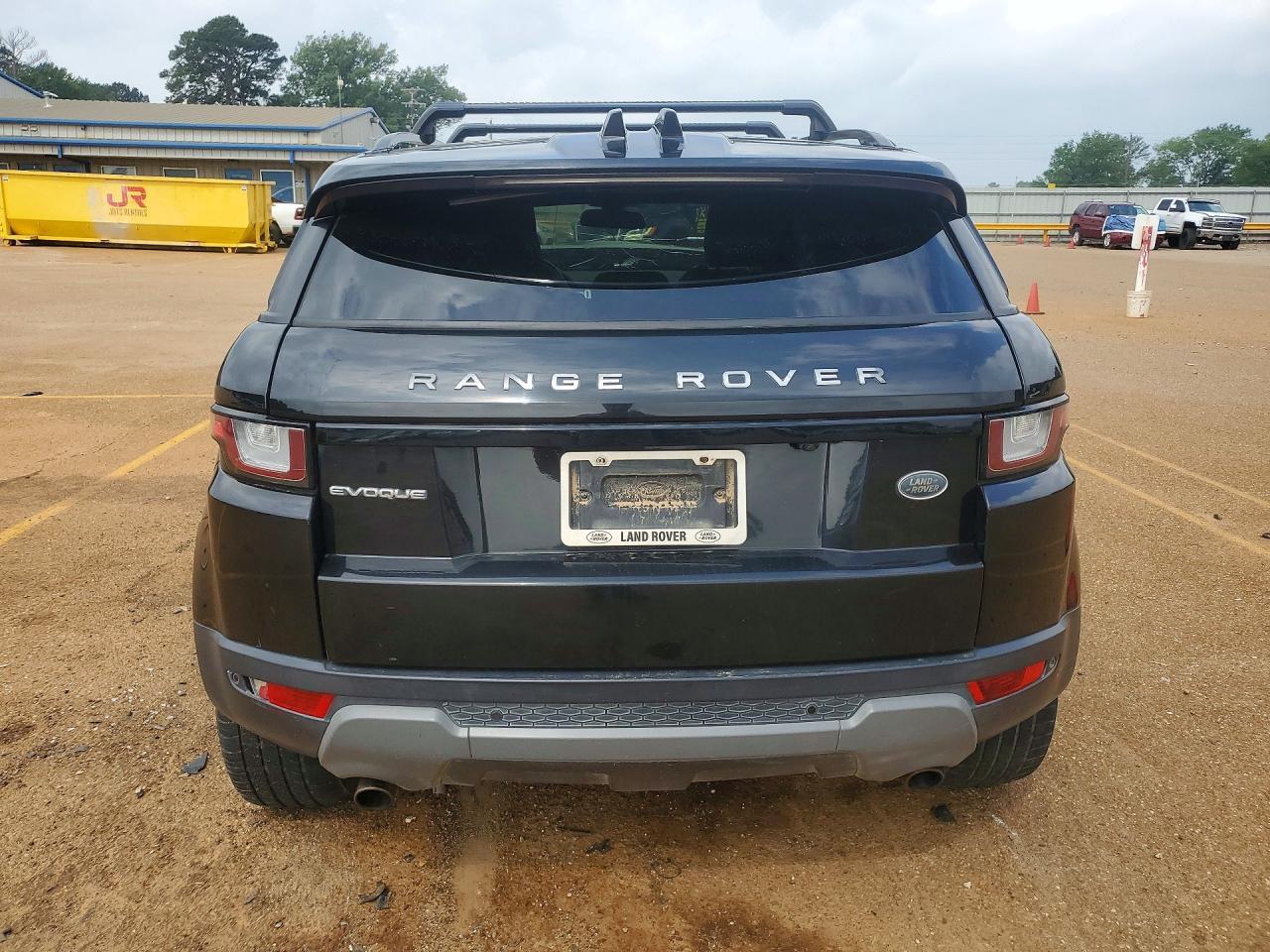 2017 Land Rover Range Rover Evoque Se - Image 6