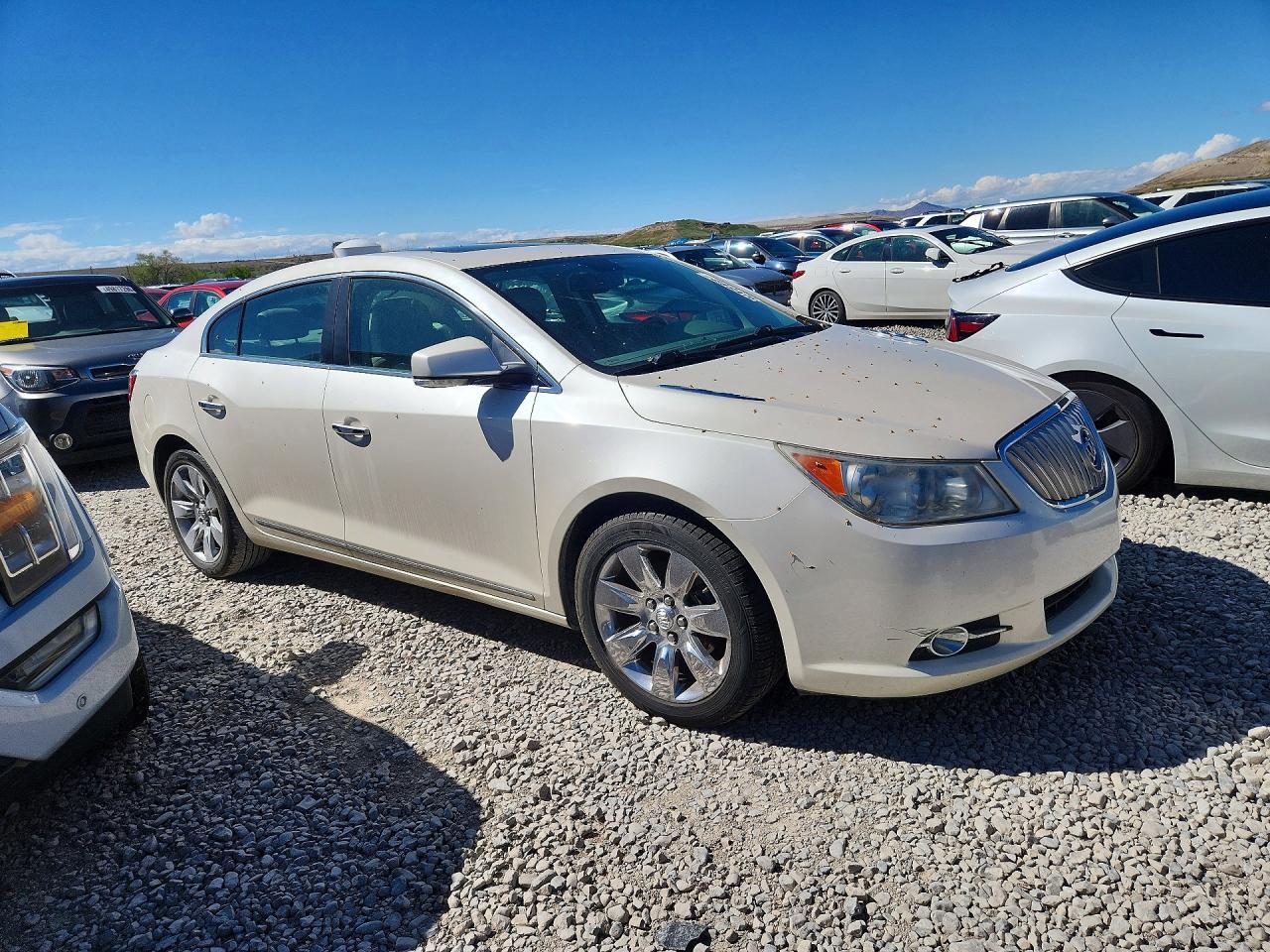 2012 Buick Lacrosse - Image 4
