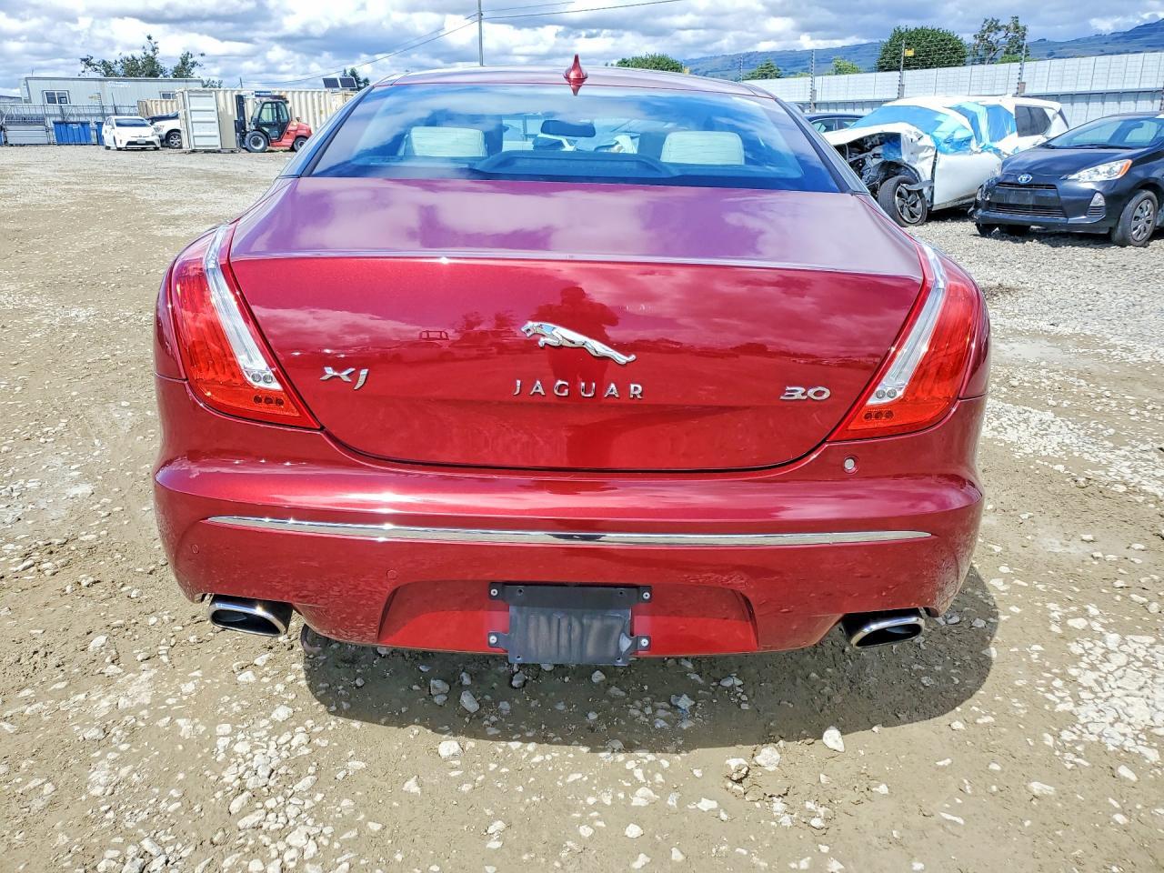 2014 Jaguar Xj - Фото 6
