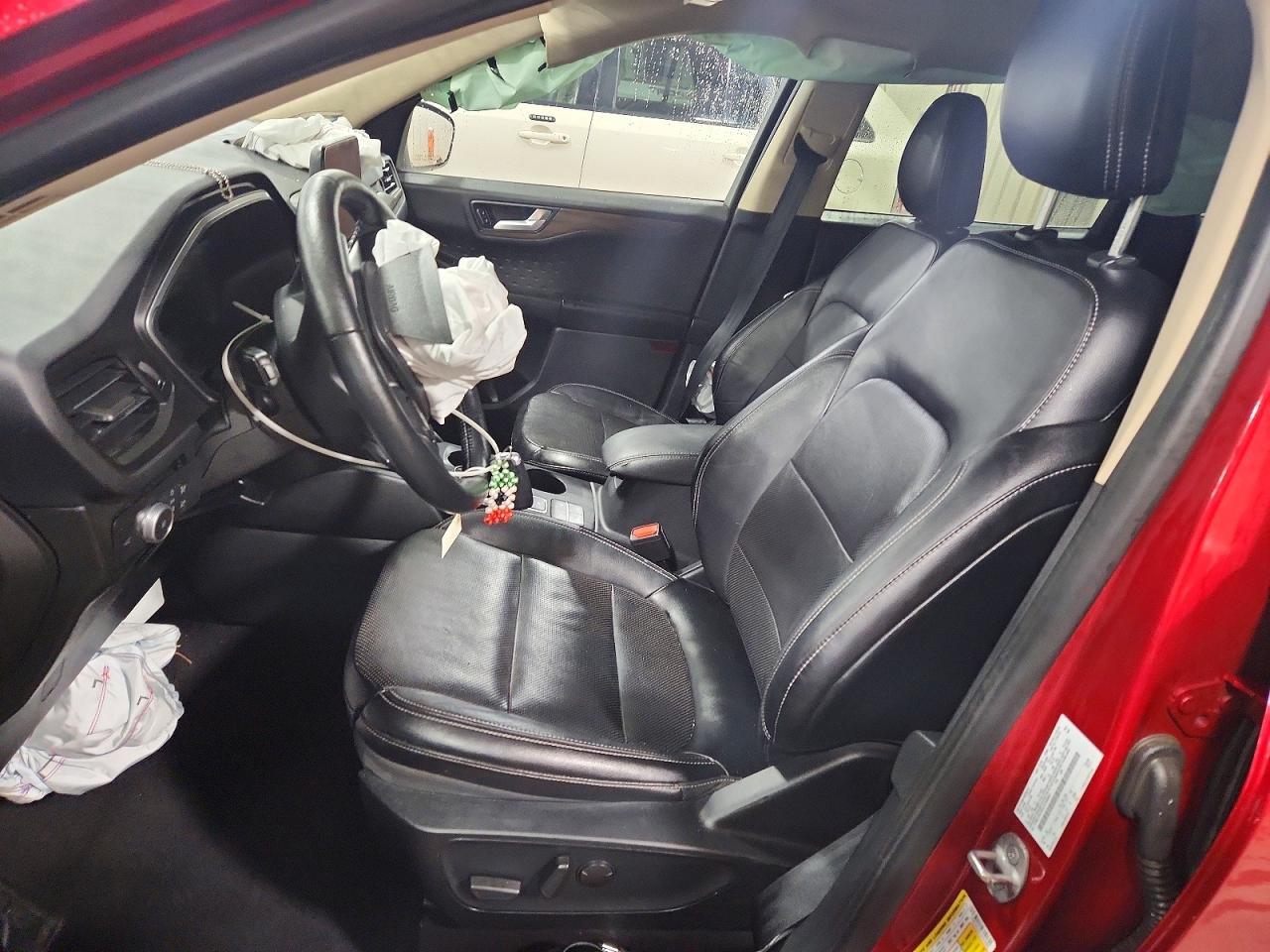 2020 Ford Escape Titanium - Фото 7