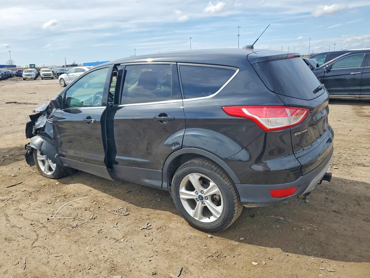2015 Ford Escape Se - Фото 2
