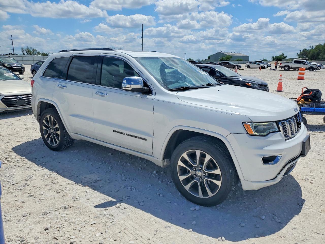 2017 Jeep Grand Cherokee Overland - Фото 4