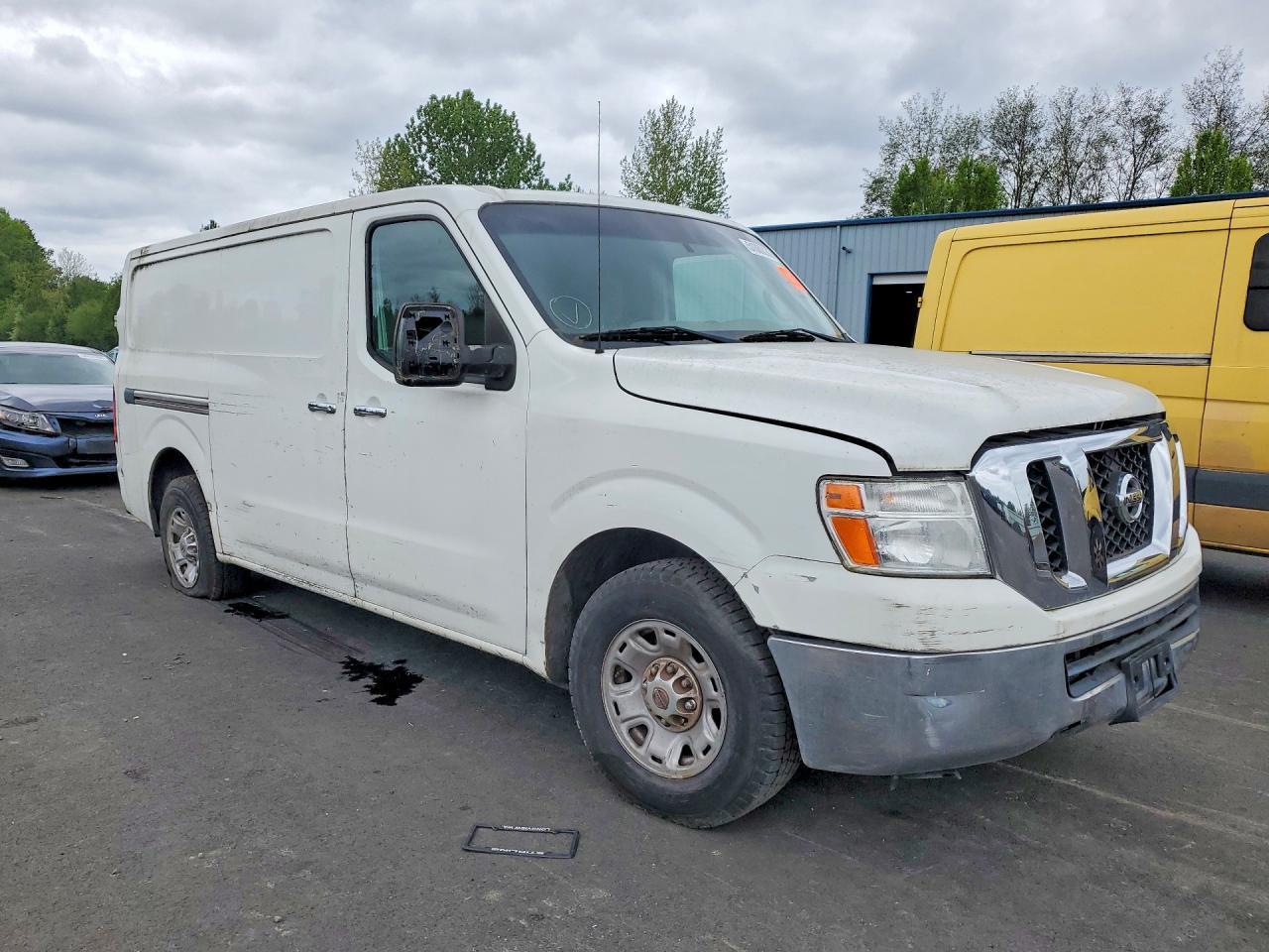 2012 Nissan Nv 1500 S - Image 4