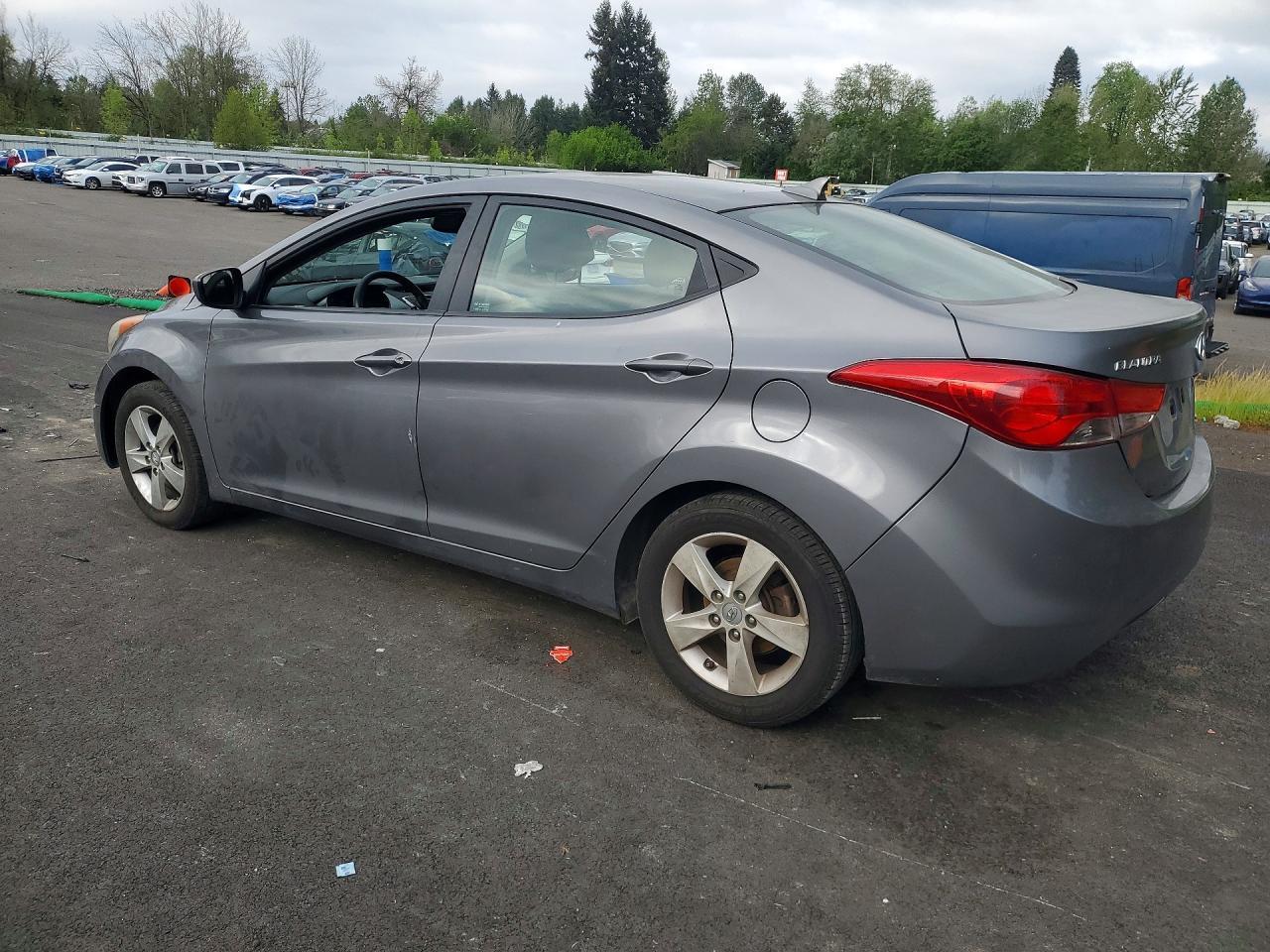 2012 Hyundai Elantra Gls - Фото 2