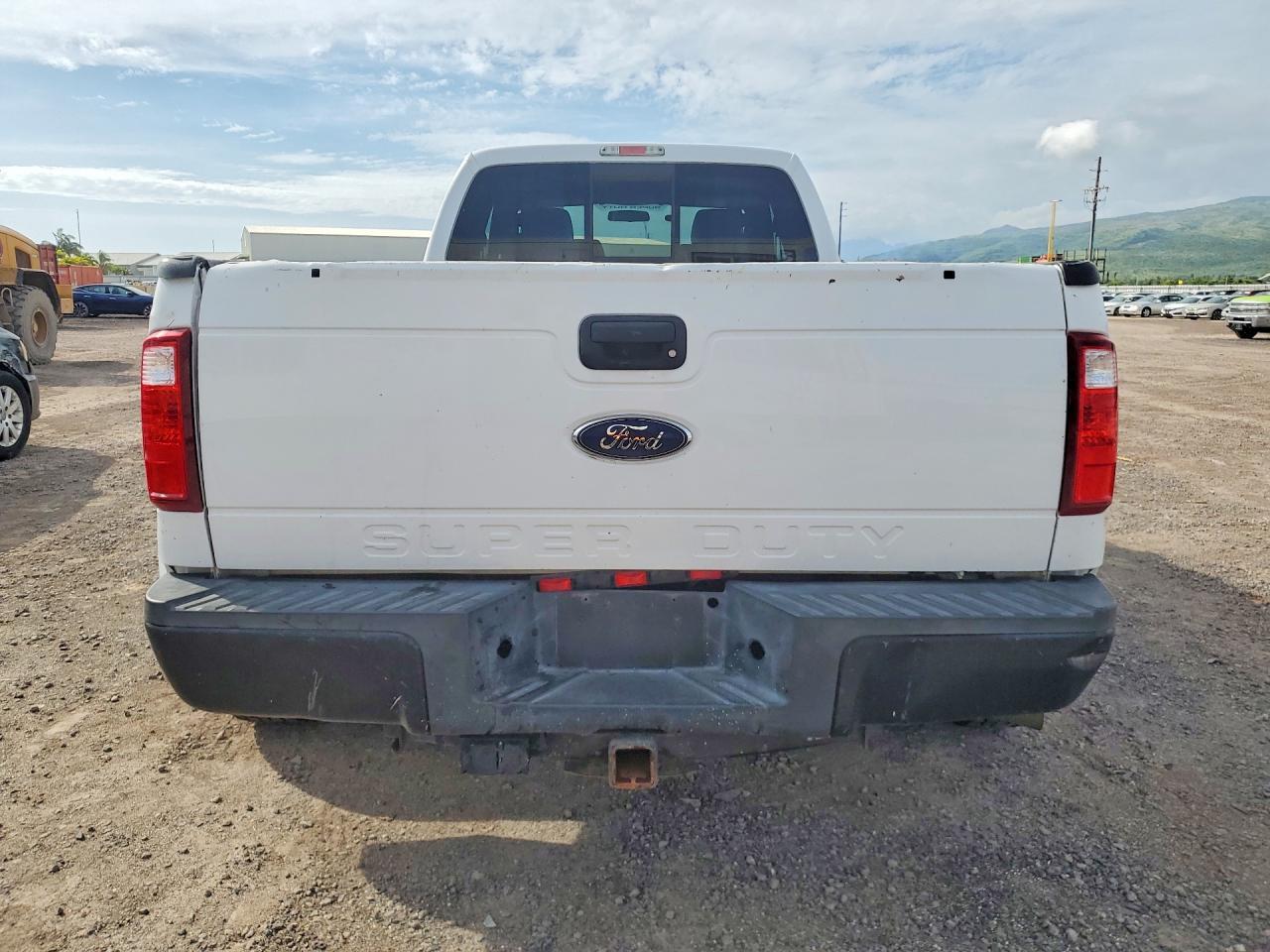 2015 Ford F350 Super Duty - Фото 6