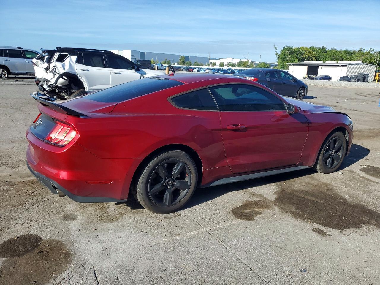 2019 Ford Mustang - Фото 3